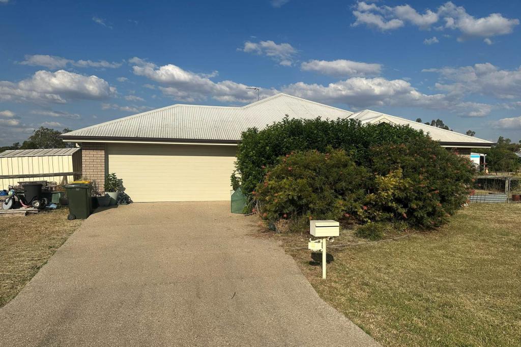 42 Vanessa Dr, Dalby, QLD 4405