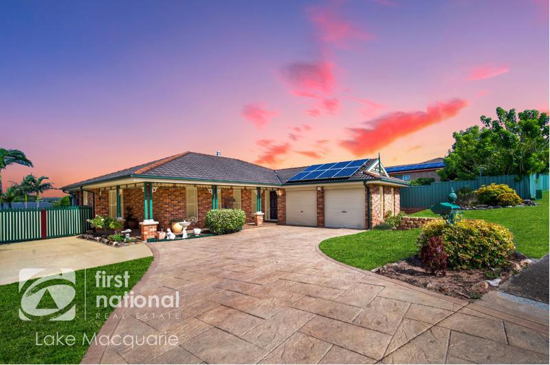 4 Bracken Cl, Cameron Park, NSW 2285