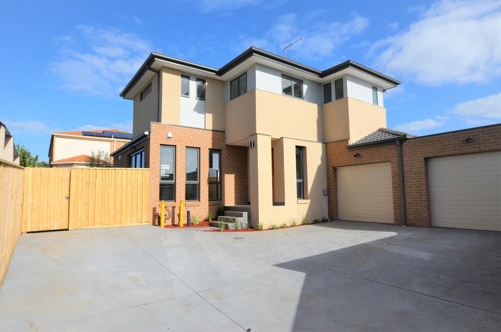 2/15 Marson Cres, Hallam, VIC 3803