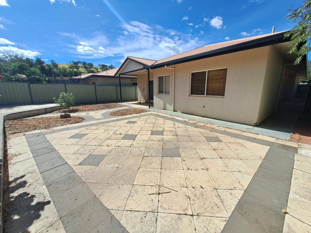2/66 Tmara Mara Cct, Araluen, NT 0870