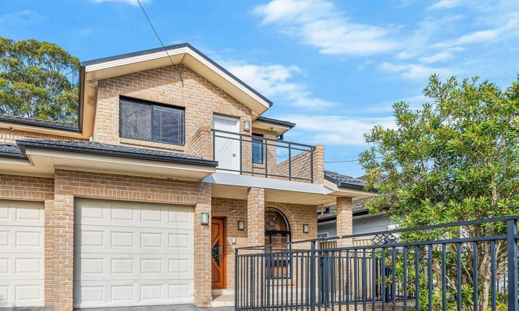 4 Fairmount St, Merrylands, NSW 2160