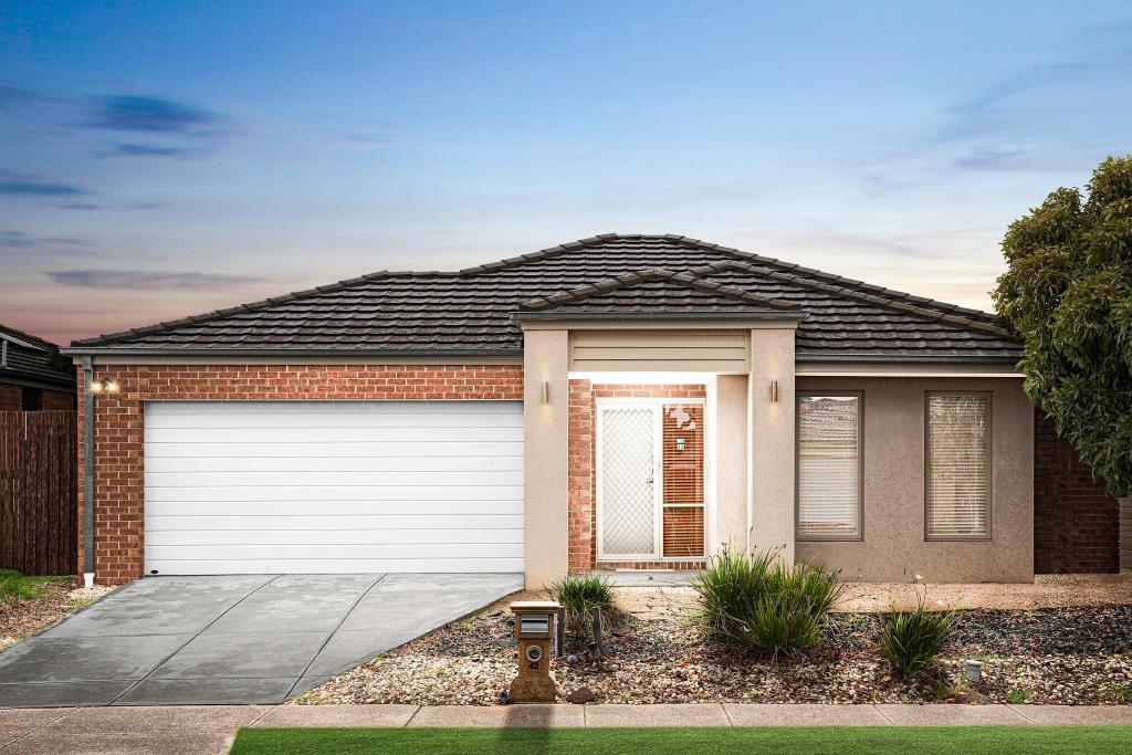 42 Eltham Pde, Manor Lakes, VIC 3024