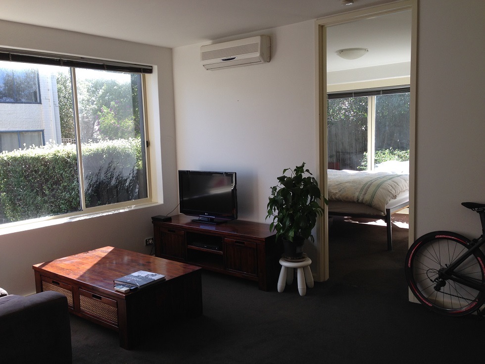 4/12 Farnham Ct, Flemington, VIC 3031
