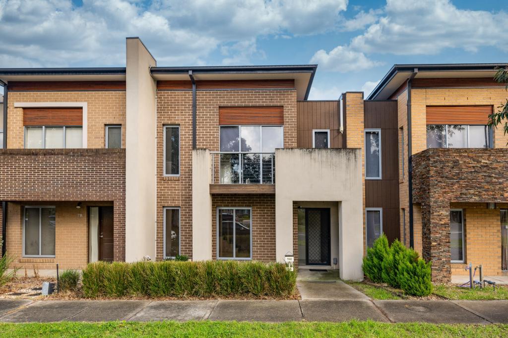 76 Mannavue Bvd, Cranbourne North, VIC 3977