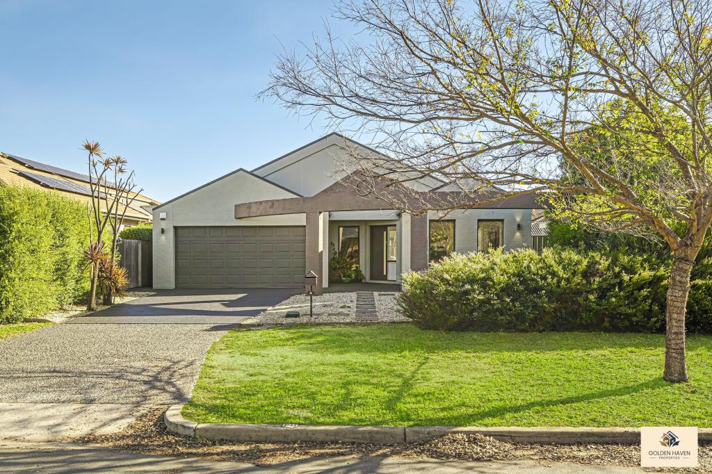 4 Howmans St, Harrison, ACT 2914