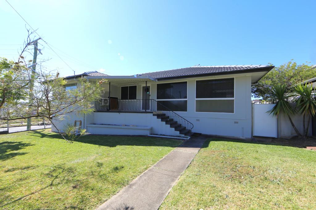 2 Tandanya St, Mansfield, QLD 4122