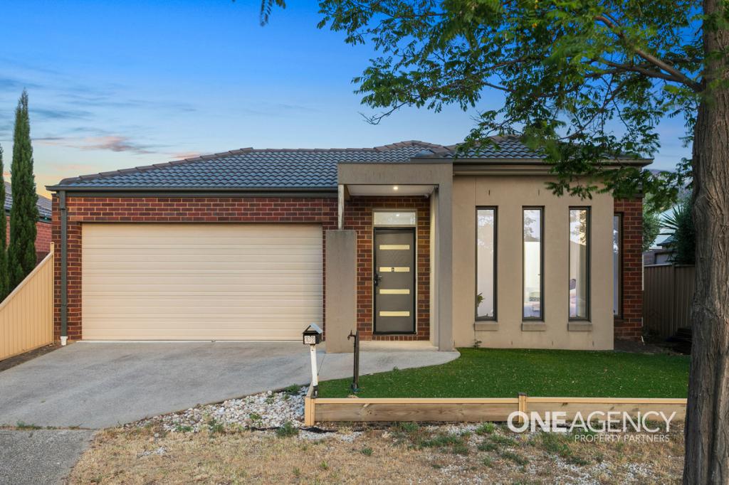 28 Clementson Dr, Caroline Springs, VIC 3023