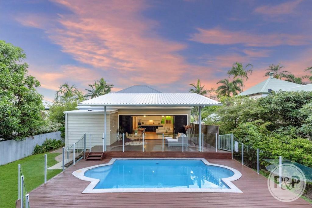 7 BELL ST, SOUTH TOWNSVILLE, QLD 4810