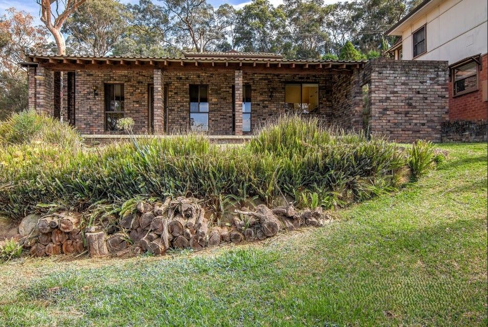 44 Governors Dr, Lapstone, NSW 2773