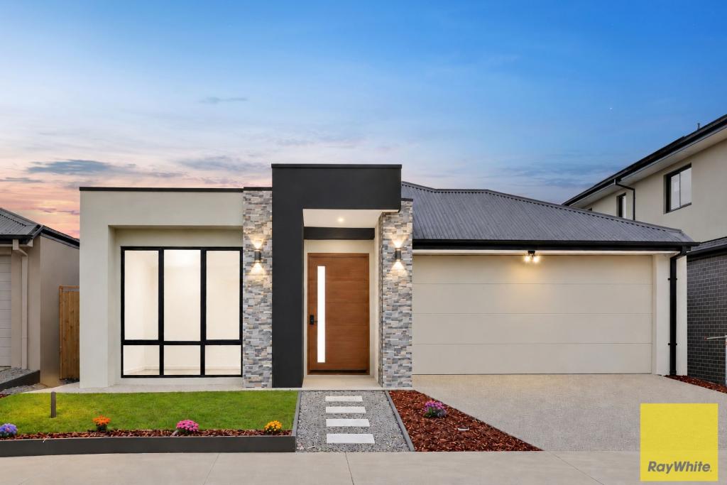 121 Albert Dr, Melton South, VIC 3338
