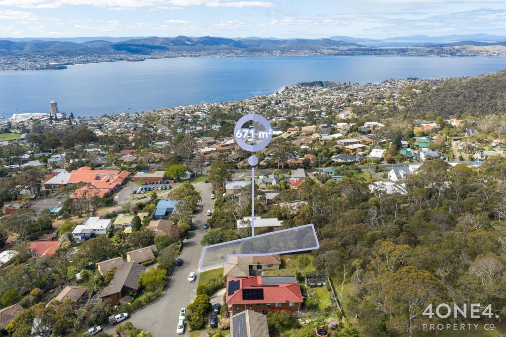16 Lachlan Dr, Mount Nelson, TAS 7007