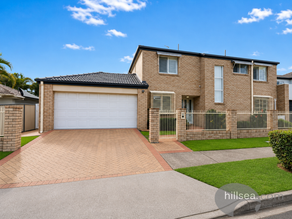 2/64 THE ESPLANDE, PARADISE POINT, QLD 4216