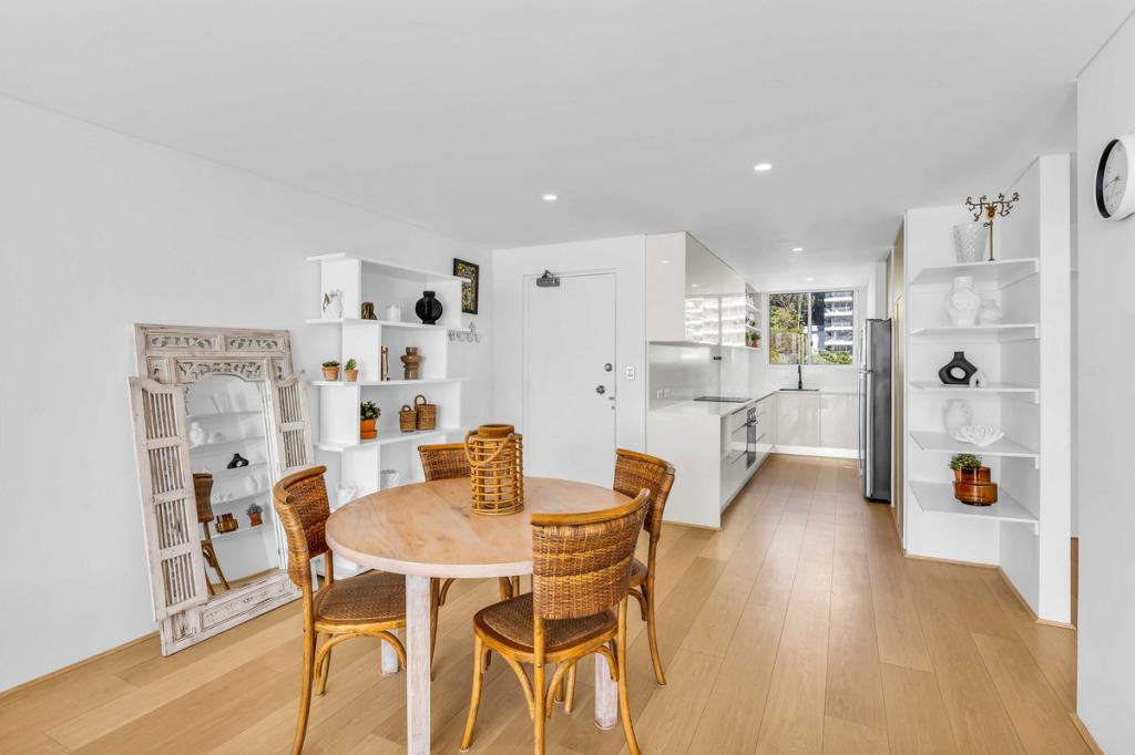 30/22 Goodwin Tce, Burleigh Heads, QLD 4220
