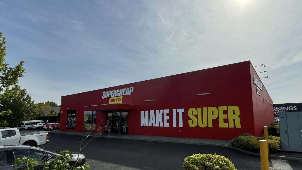 1/4 Stockland Dr, Kelso, NSW 2795