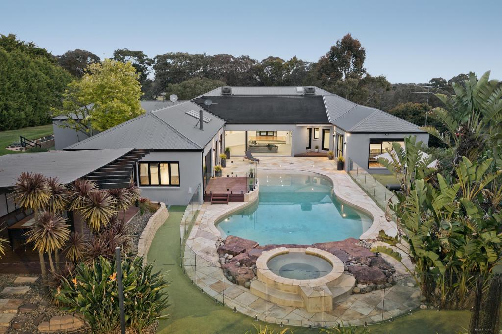 150 North Oatlands Rd, Yarrambat, VIC 3091