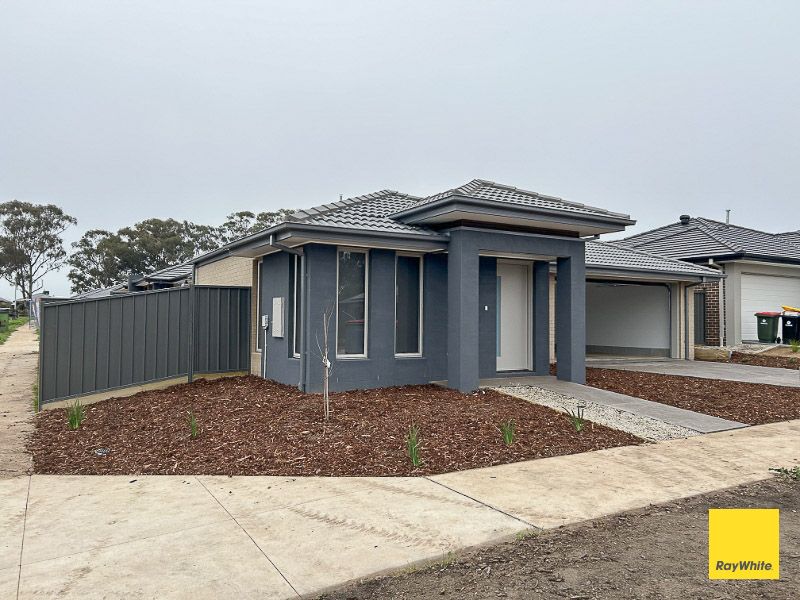 12 Boldiston Cres, Huntly, VIC 3551
