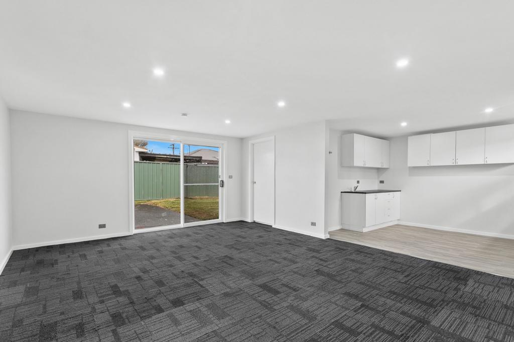 94A ADDISON AVE, LAKE ILLAWARRA, NSW 2528