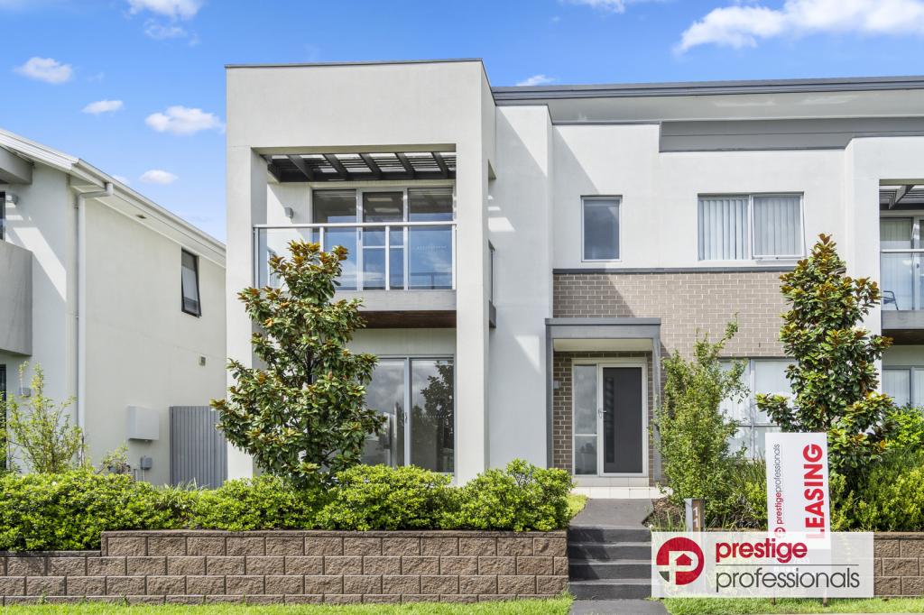 11 Cresswick Walk, Moorebank, NSW 2170