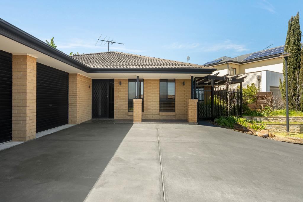 6 Stafford Ct, Craigmore, SA 5114