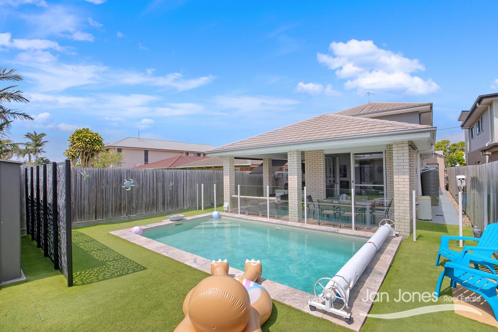 24 Cutts St, Margate, QLD 4019