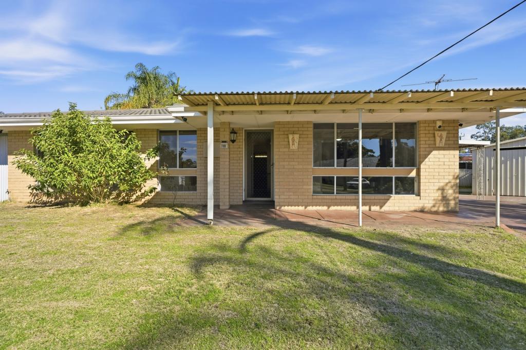 10 Yulan Ct, Huntingdale, WA 6110