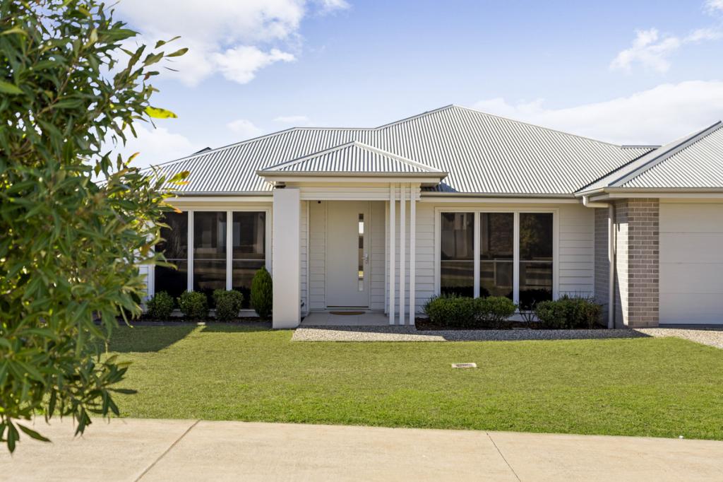 9 Carrigan St, Kearneys Spring, QLD 4350