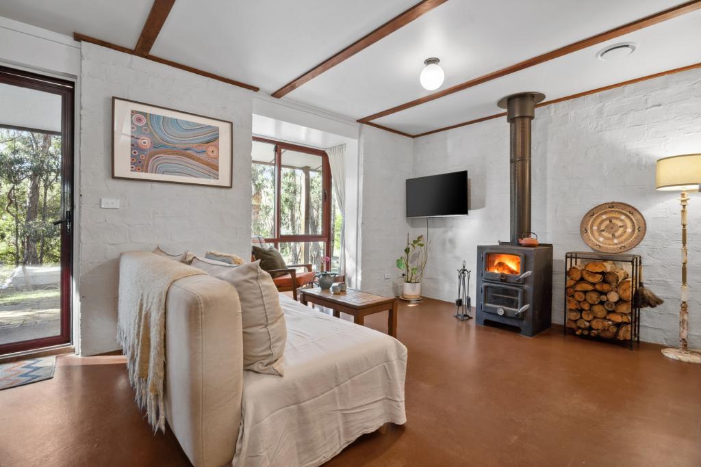 57 Acacia Ave, Dales Creek, VIC 3341