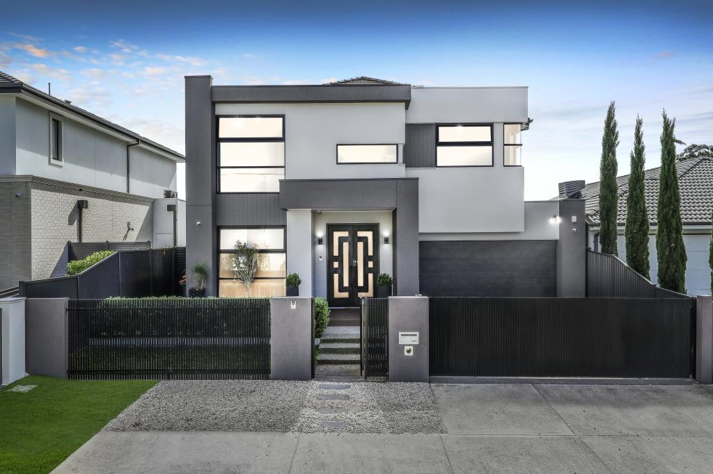 31 Myoora Cres, Greenvale, VIC 3059