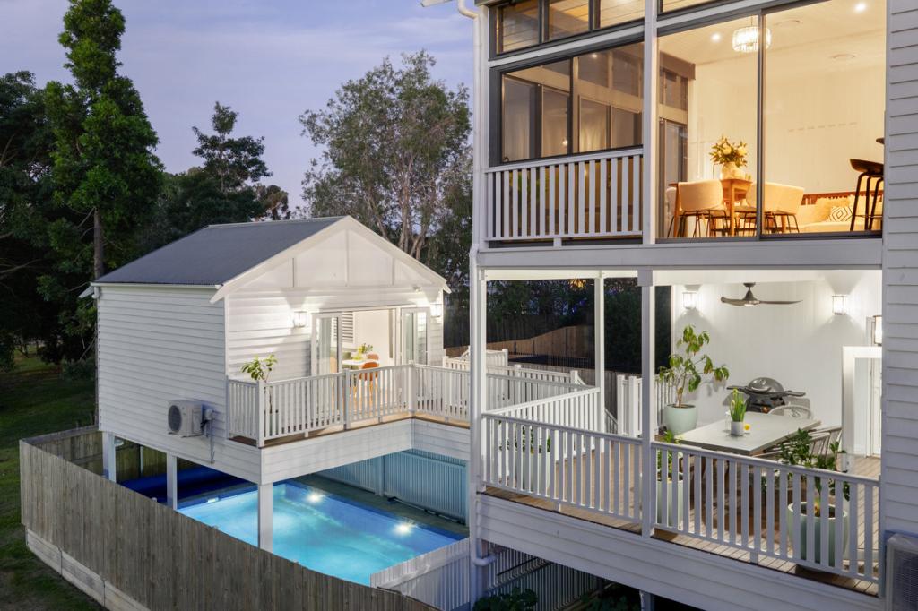 31 Newbery St, Newmarket, QLD 4051