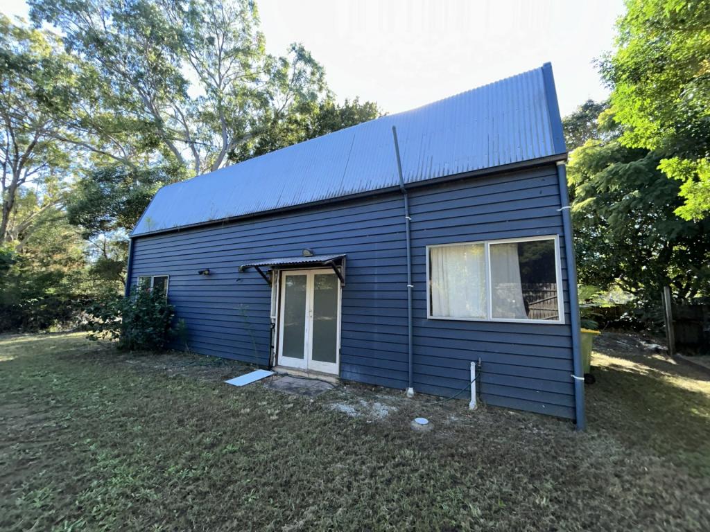 194-196 High Central Rd, Macleay Island, QLD 4184