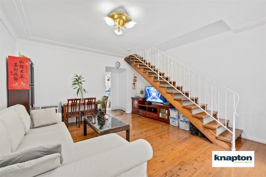 2/6 HOLLAND PL, LAKEMBA, NSW 2195