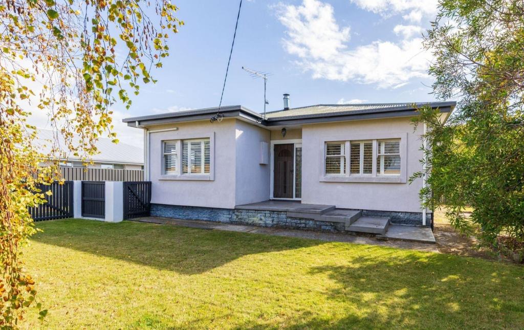 72 Alexander St, Shearwater, TAS 7307