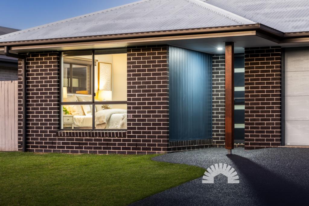 28 ARCADIA ST, UPPER CABOOLTURE, QLD 4510