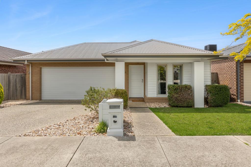 32 Sirrom Cres, Armstrong Creek, VIC 3217