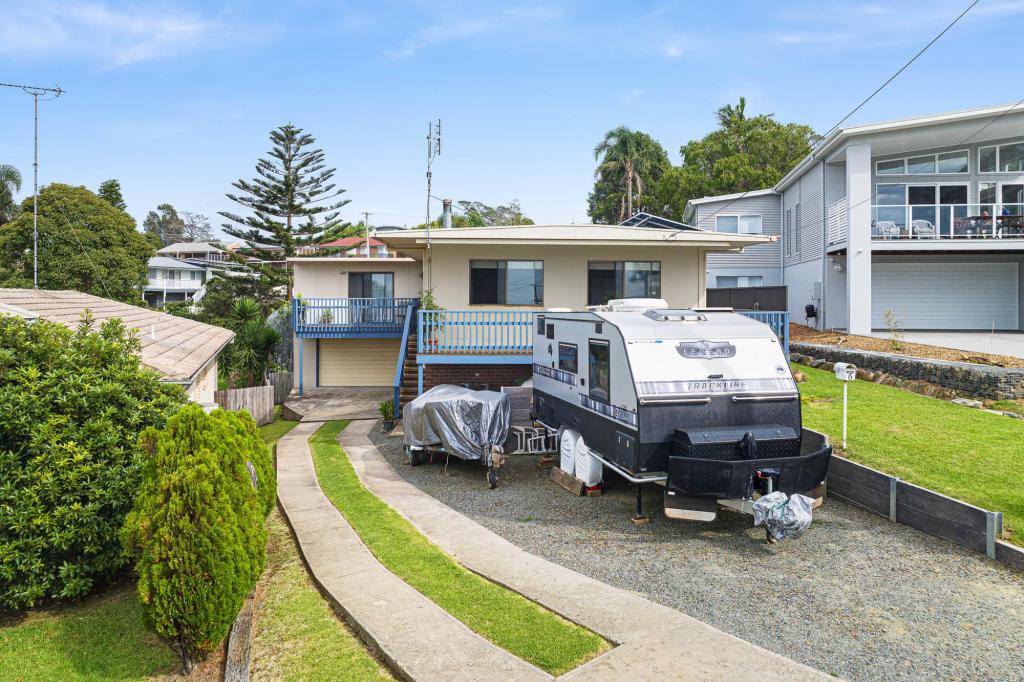 6 Snapper Pl, Tuross Head, NSW 2537