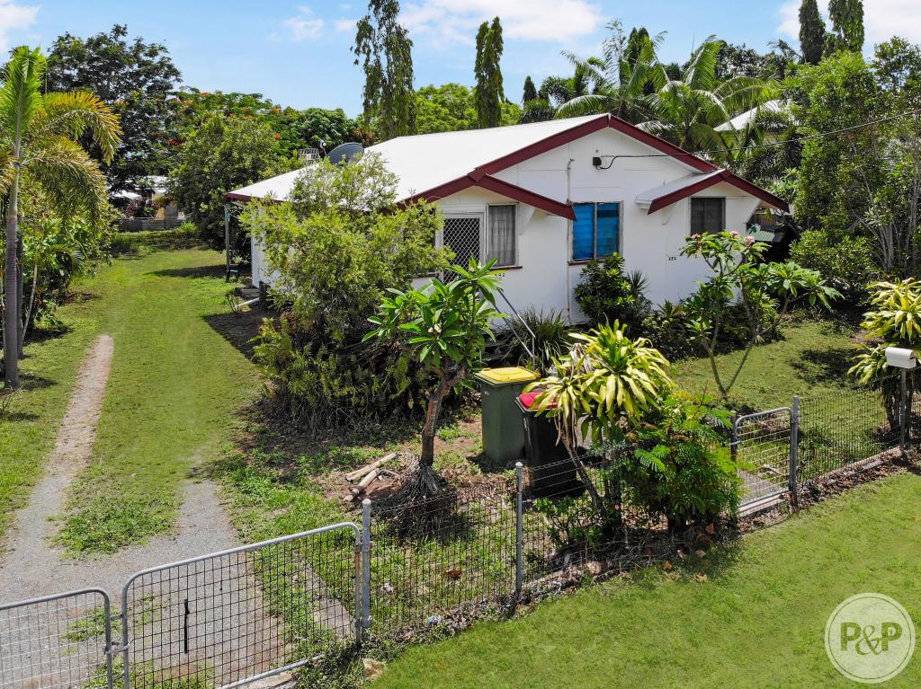 292 STUART DR, WULGURU, QLD 4811