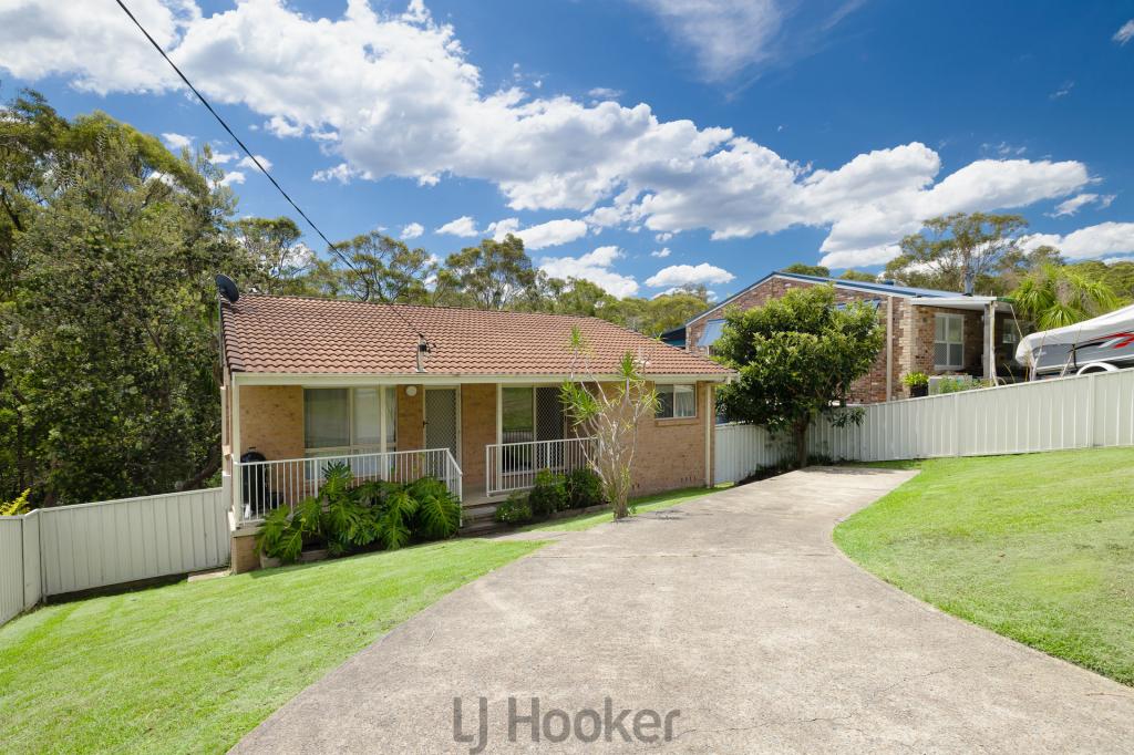 6 Jedda Pl, Bolton Point, NSW 2283