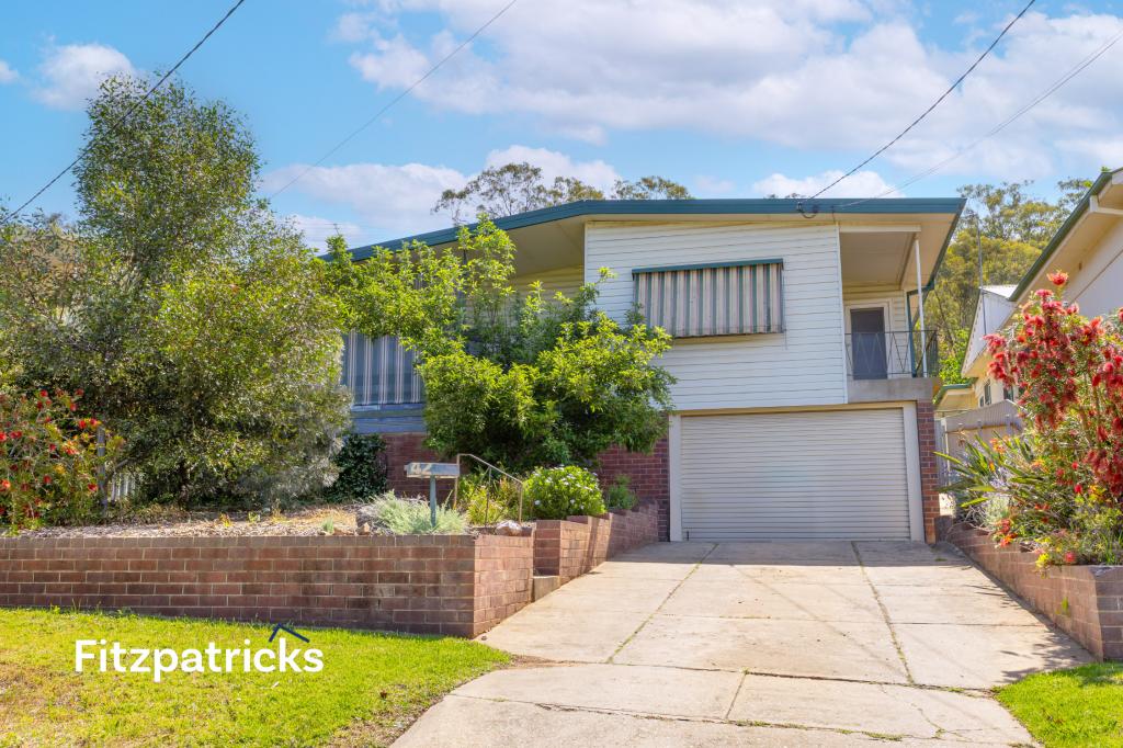 42 Warrawong St, Kooringal, NSW 2650