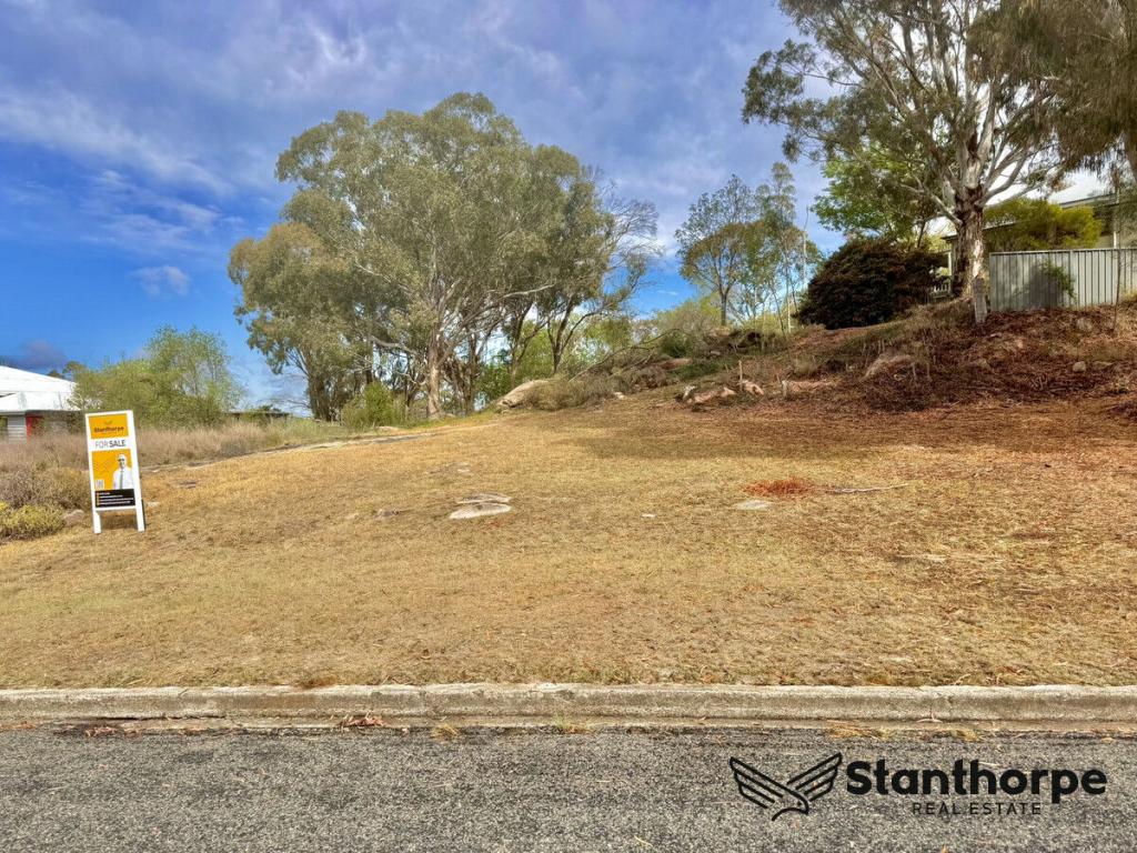 12 WHITE ST, STANTHORPE, QLD 4380