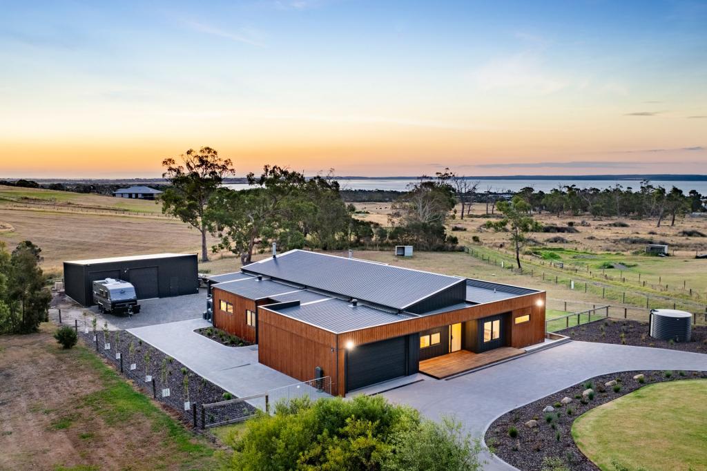 68a Acacia Rd, Grantville, VIC 3984