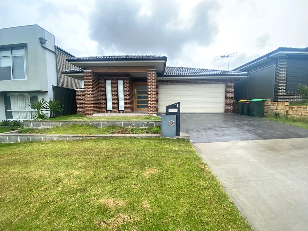 18 Eacott St, Leppington, NSW 2179