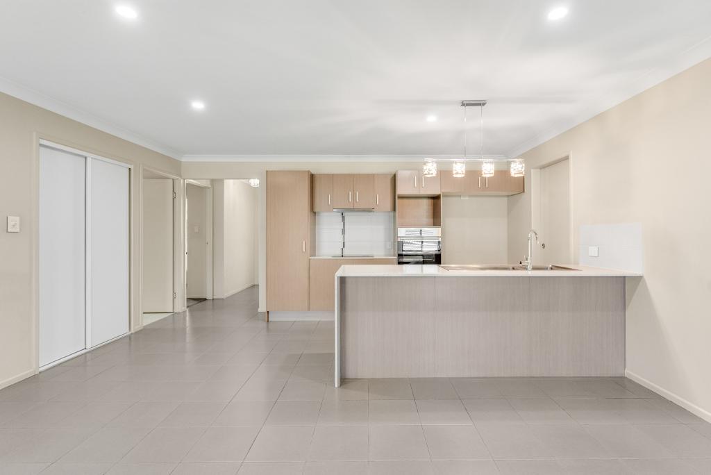 5A GLEN NOBLE AVE, REDBANK PLAINS, QLD 4301