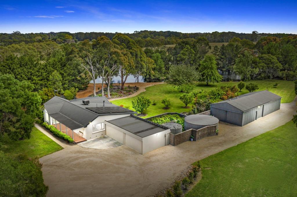 112 Sandy Point Rd, Balnarring, VIC 3926