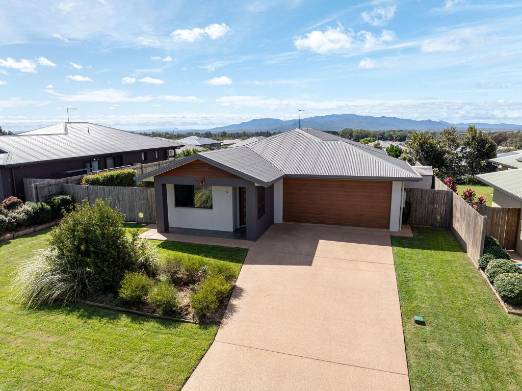 19 Budden St, Tolga, QLD 4882