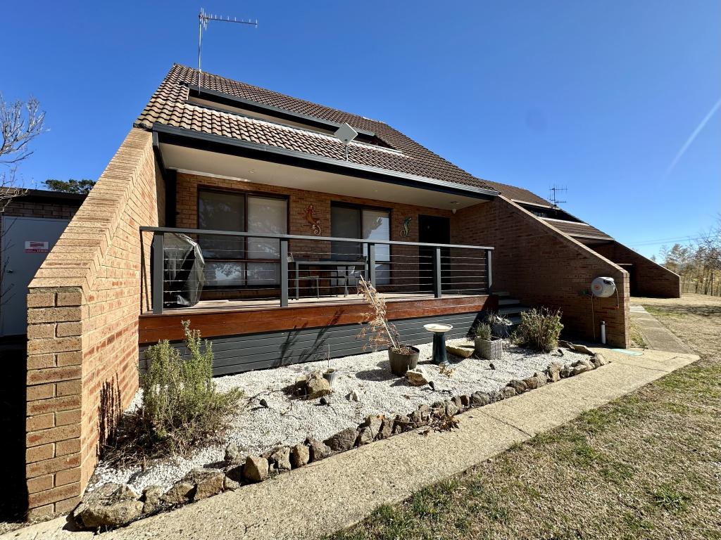 6 BERRIVILLA CL, BERRIDALE, NSW 2628