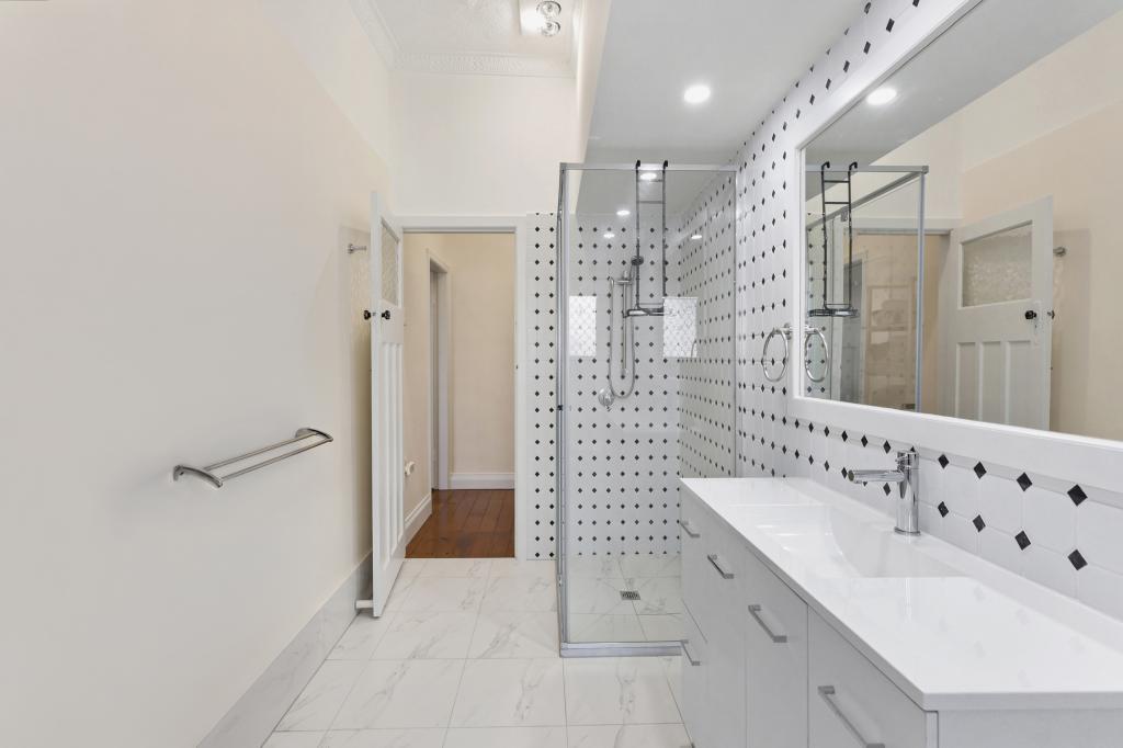 34 Tait St, West Mackay, QLD 4740