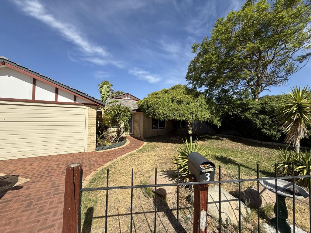 3 Palm Dr, Warnbro, WA 6169