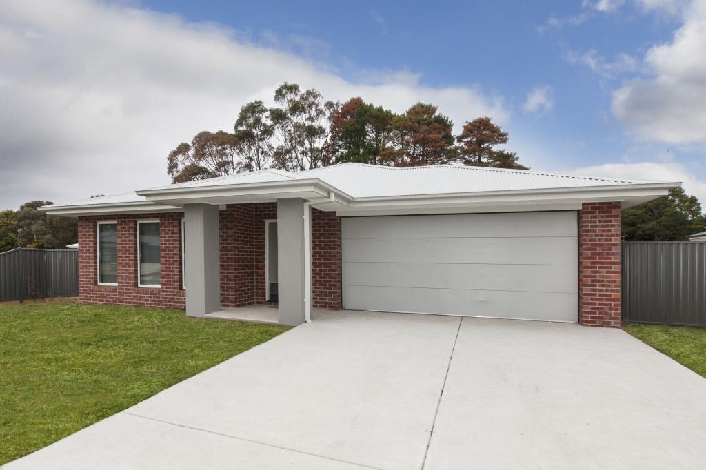 8 Casuarina Ct, Beaufort, VIC 3373