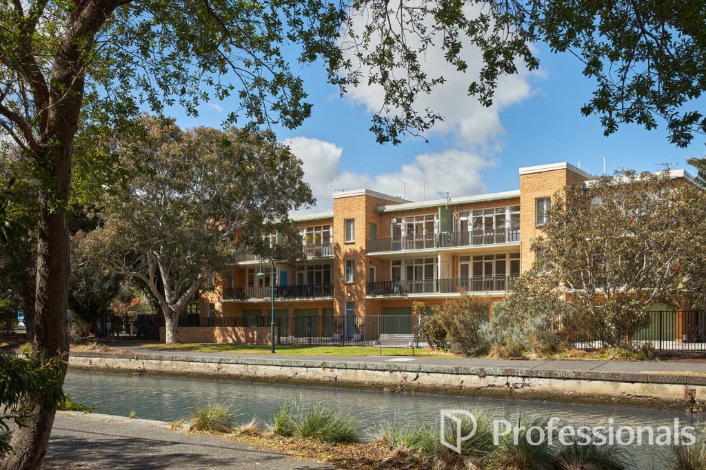 9/64 Broadway, Elwood, VIC 3184