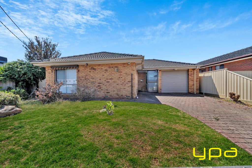 40 Dunkeld St, Meadow Heights, VIC 3048